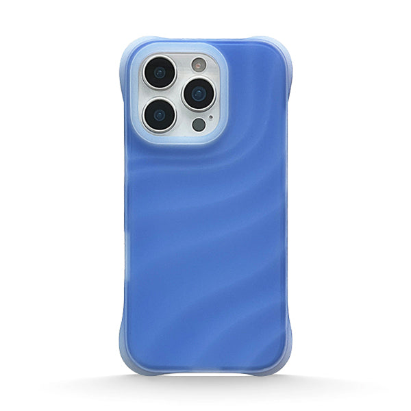 Funda de silicona líquida para iPhone con diseño ondulado en color marrón ámbar 