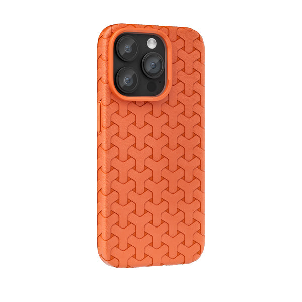 Funda de silicona líquida para iPhone con diseño ondulado en color marrón ámbar 